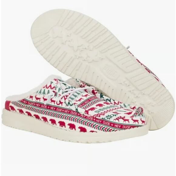 Hey Dude Men's 9 White Red Wally Holiday Cheers Mules Fur Lined Slip On OS35-24 - Picture 1 of 6